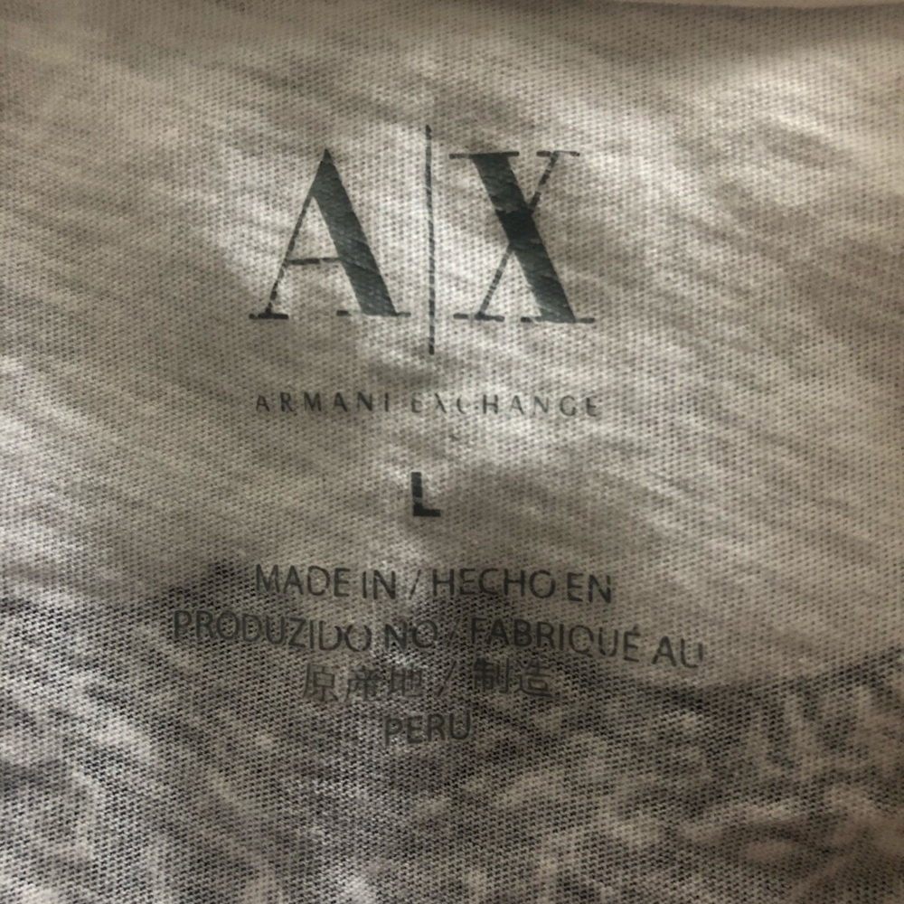 AX Short sleeve V-neck